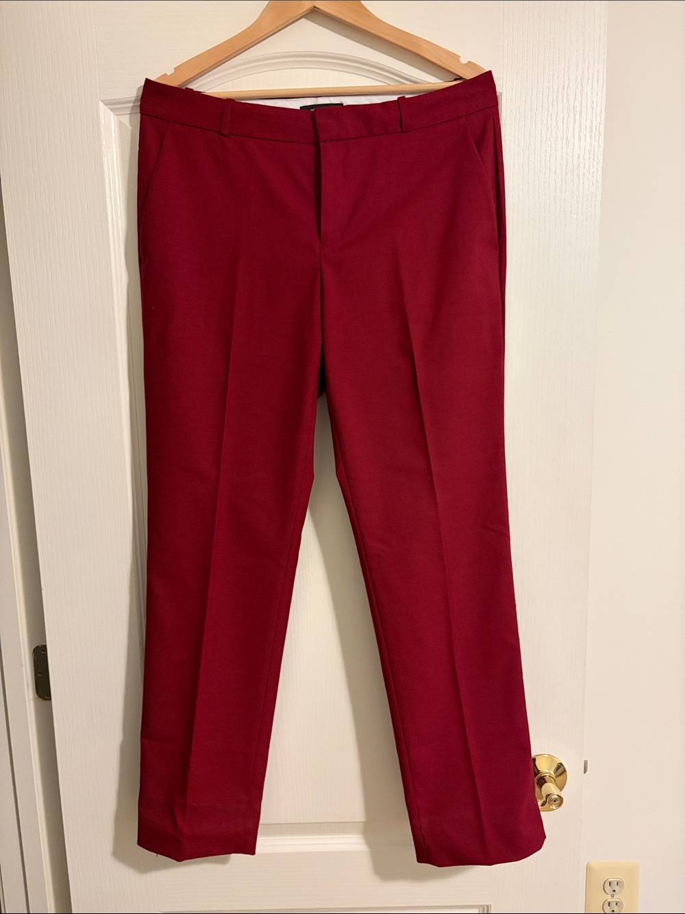 Banana Republic Women’s Burgundy Dress Pants
